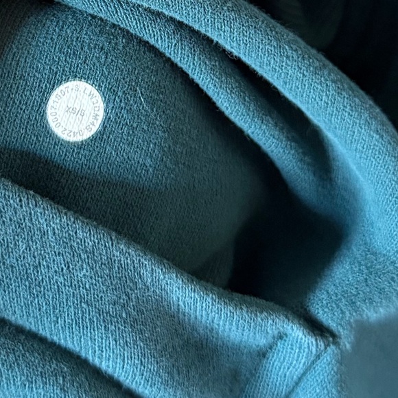 Lululemon scuba oversized 1/2 zip hooded jacket size X/S - Picture 3 of 3